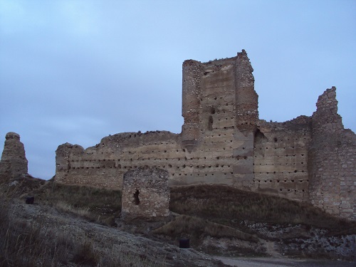 Ruinas del Castillo de los Piquillos Ruinas del Castillo de los Piquillos