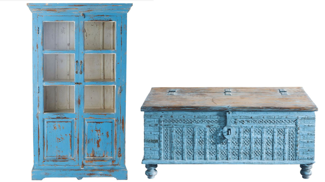 Vitrina de mango turquesa y Baúl indio de mango macizo Maisons du Monde