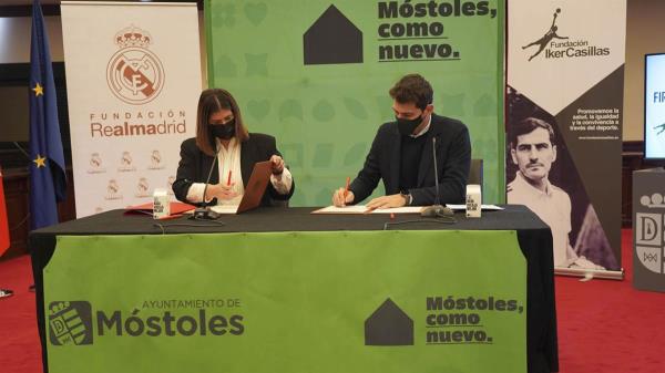Mediante un convenio con el Ayuntamiento y el apoyo de la Fundación Iker Casillas