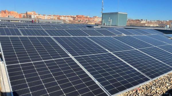 Cuatro edificios municipales de Alcorcón ya cuentan con energía solar