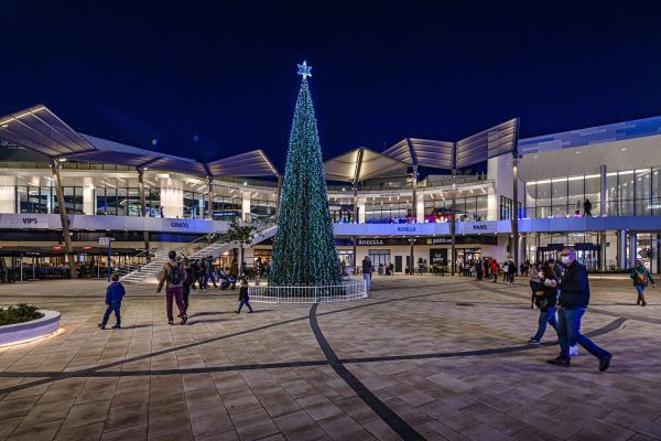 Papá Noel, los Reyes Magos, talleres infantiles y hasta un portal de belén encantado se darán cita en el centro comercial