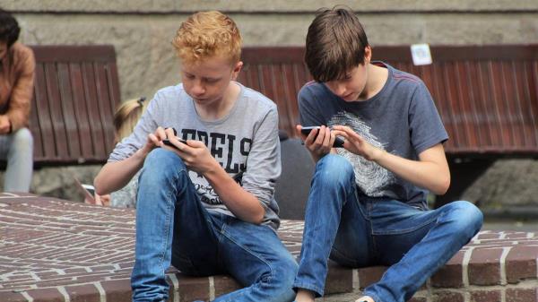 Un nuevo estudio de UNICEF sobre el impacto de la tecnología en la adolescencia deja algunos datos sorprendentes 